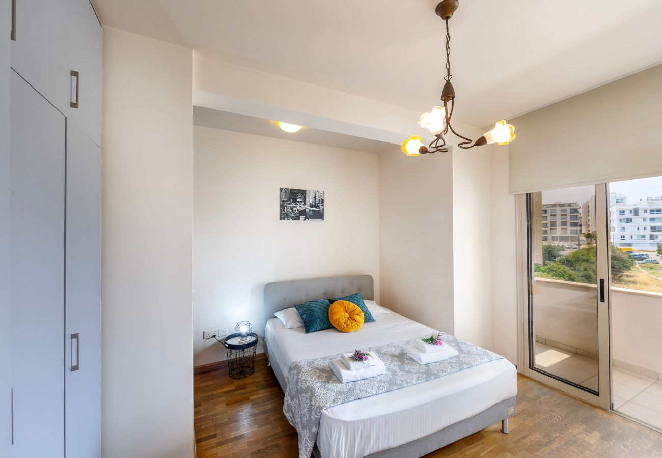 Apartment in Larnaca - Mackenzie Eftyhia Beachfront Suite