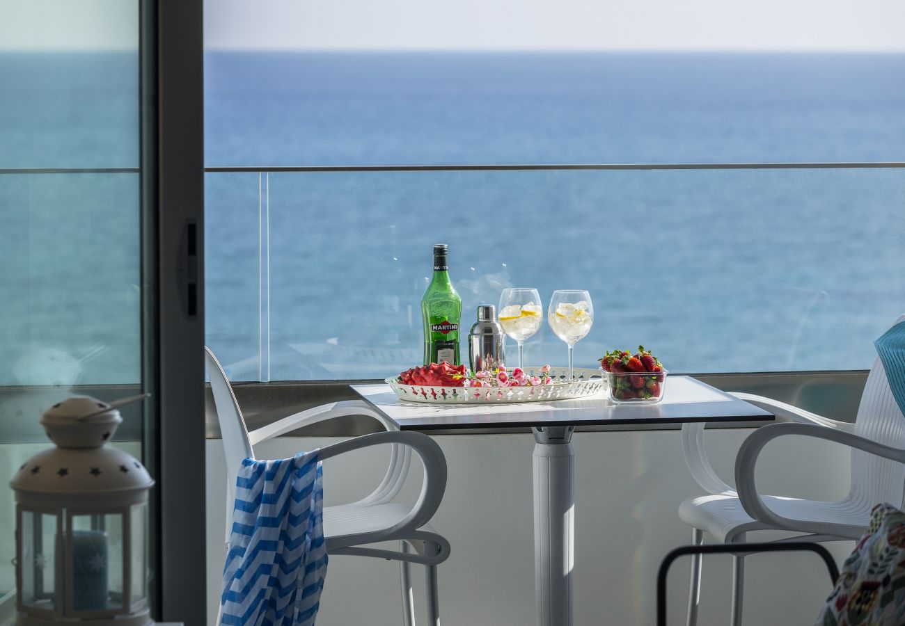 Apartment in Larnaca - Mackenzie Zoe Seafront Suite