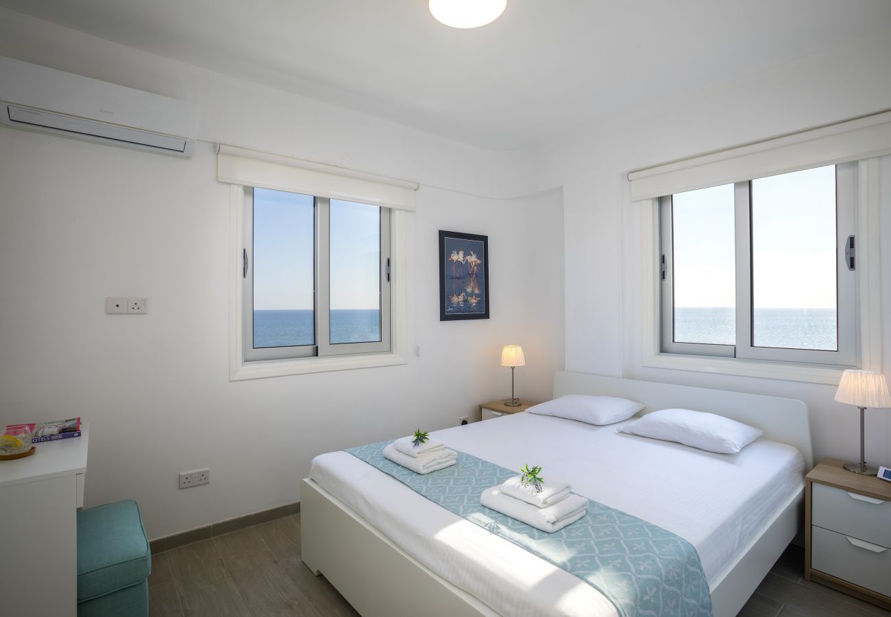 Apartment in Larnaca - Mackenzie Zoe Seafront Suite