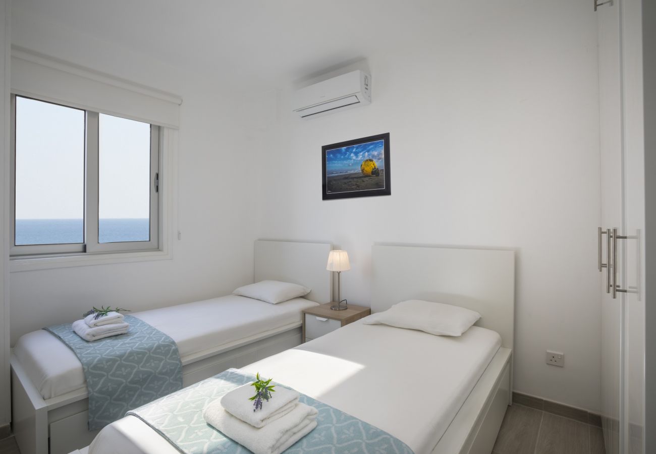 Apartment in Larnaca - Mackenzie Zoe Seafront Suite