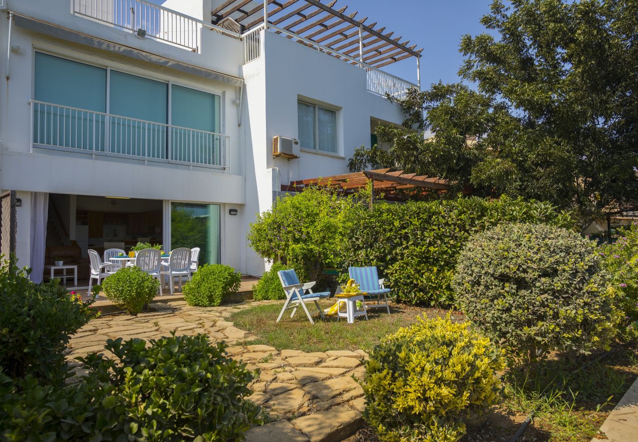 Apartment in Protaras - Sirina Lina Beachfront Suite