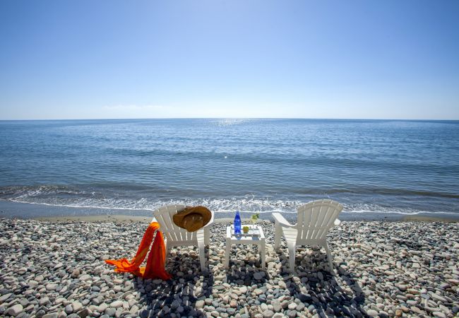 Villa in Larnaca - Meneou Sunset Beachfront Villa Villa in Larnaca - Meneou Sunset Beachfront Villa