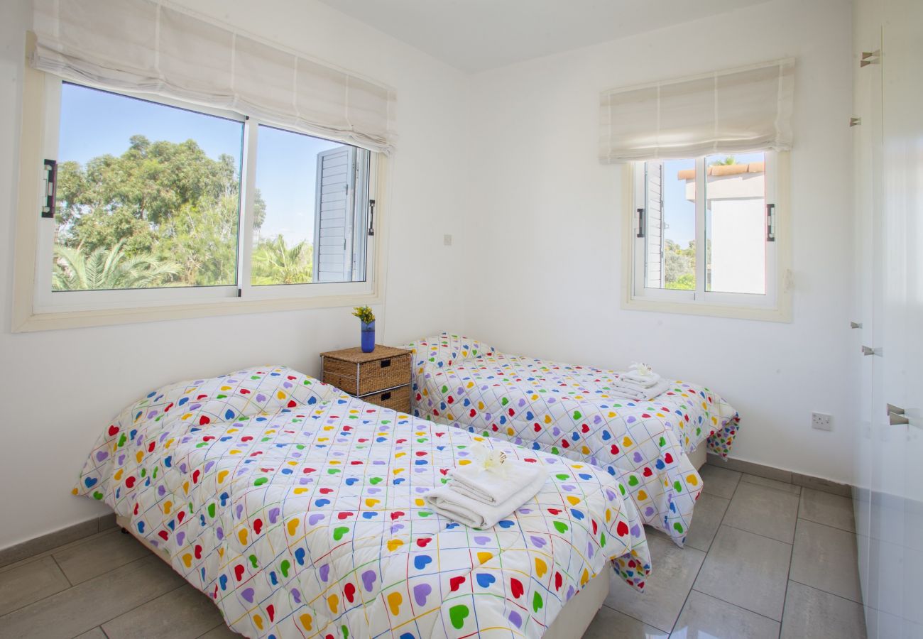 Villa in Larnaca - Meneou Sunset Beachfront Villa