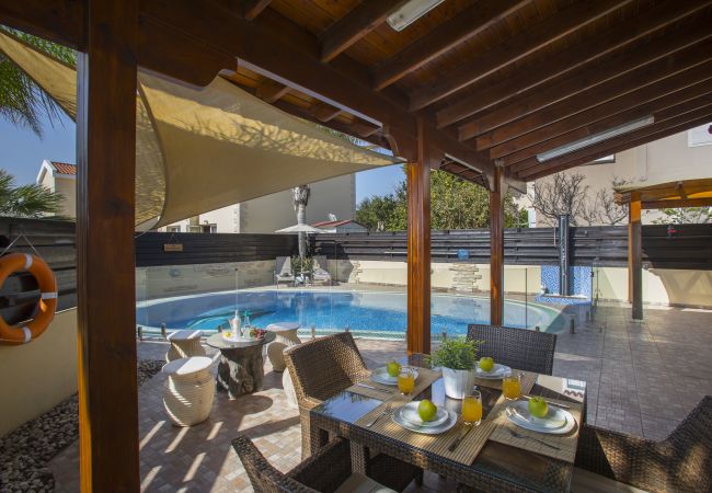 Villa in Ayia Napa - Ayia Napa Tropical Beach Villa Villa in Ayia Napa - Ayia Napa Tropical Beach Villa