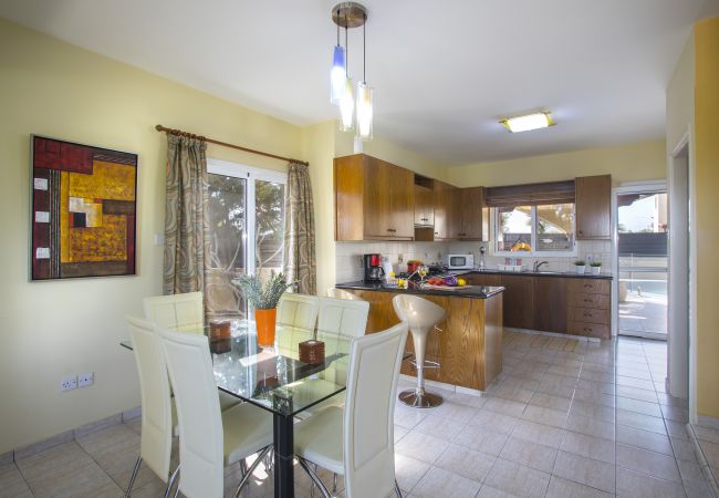 Villa in Ayia Napa - Ayia Napa Tropical Beach Villa Villa in Ayia Napa - Ayia Napa Tropical Beach Villa