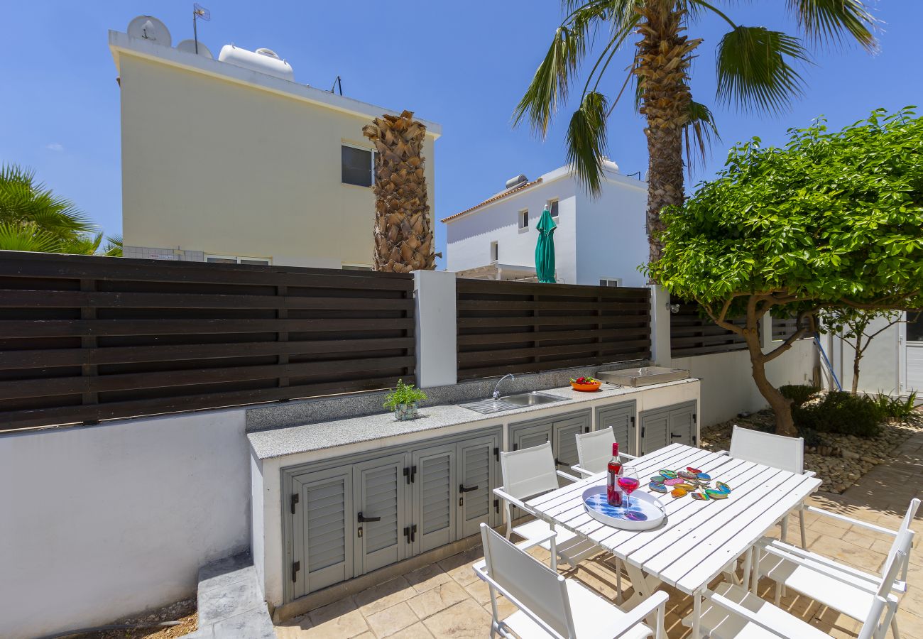 Villa in Protaras - Protaras Villa Passion 2 Min Walk To The Beach