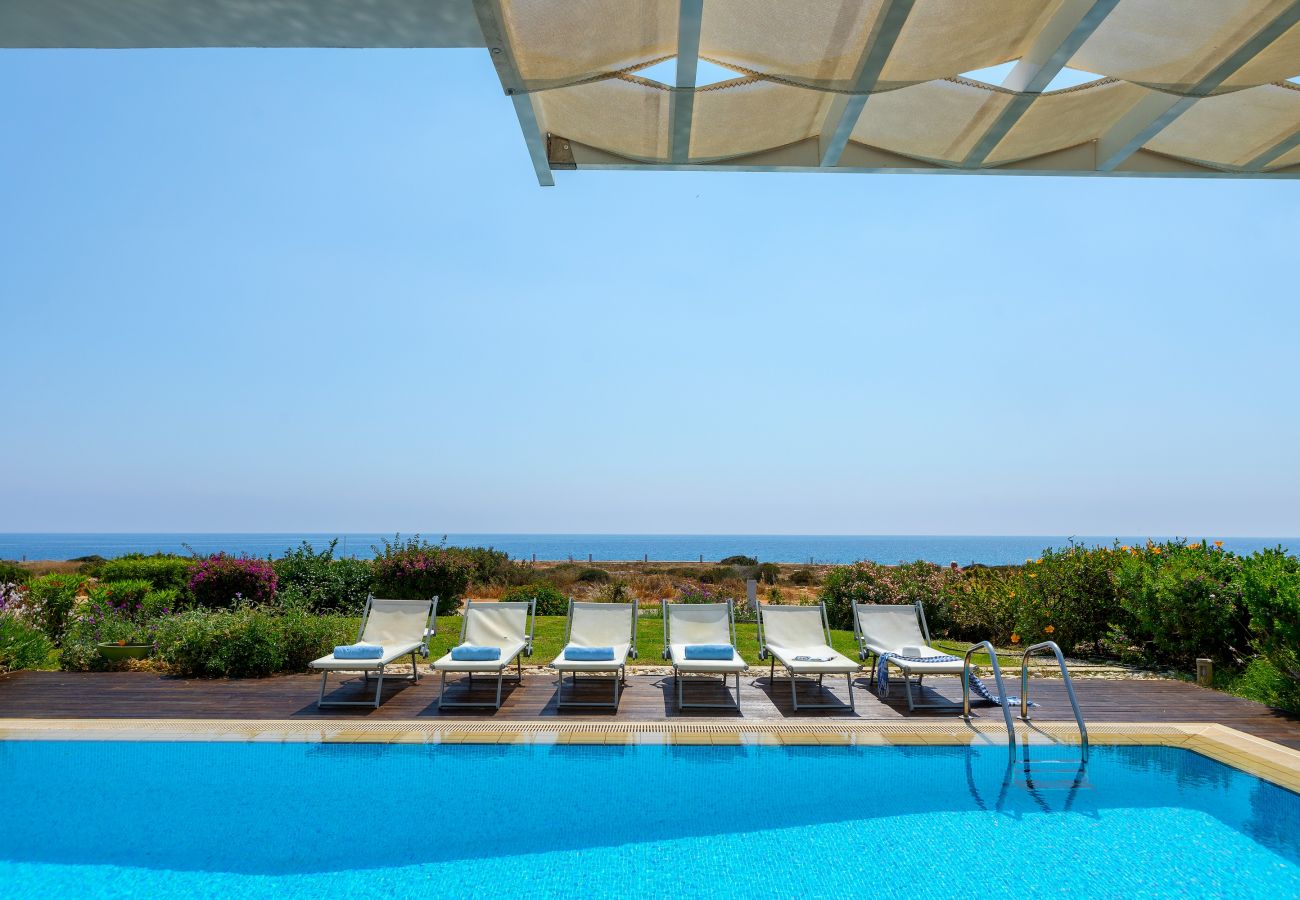 Villa in Protaras - Protaras Seafront Villa Alia