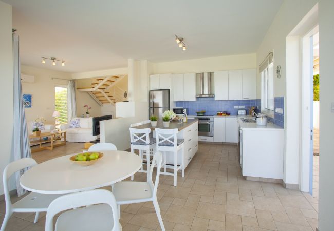 Villa in Protaras - Villa Melissa Selana Front Line Sea View Villa in Protaras - Villa Melissa Selana Front Line Sea View