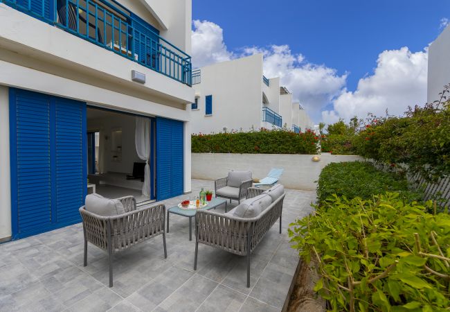 Villa/Dettached house in Protaras - Protaras Fig Tree Bay Villa Stef