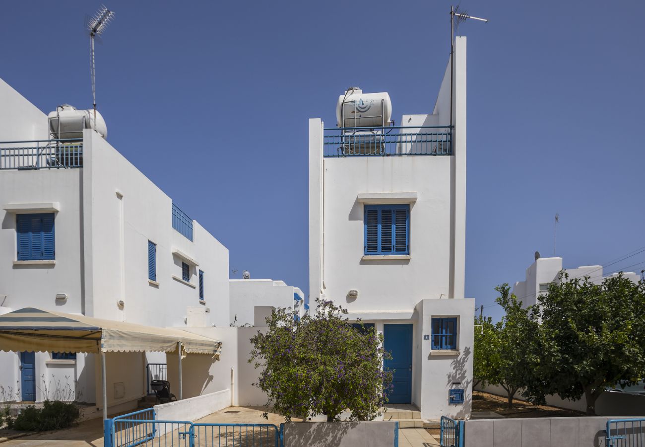 Villa in Protaras - Protaras Fig Tree Bay Villa Stef