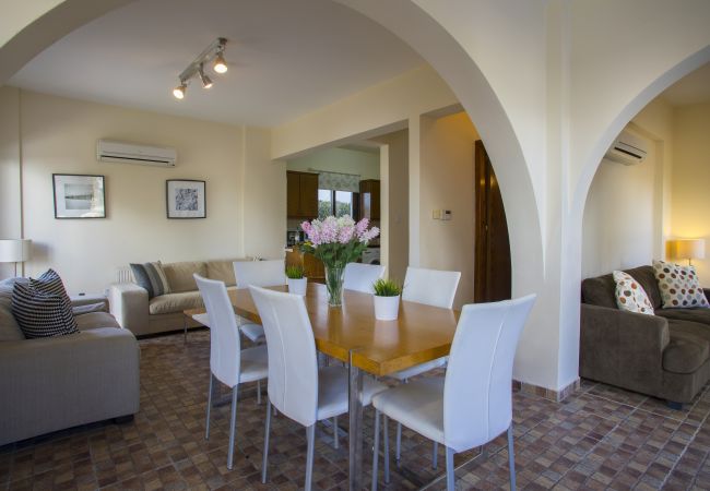 Villa in Protaras - Protaras Fig Tree Bay Villa Buena Vista Villa in Protaras - Protaras Fig Tree Bay Villa Buena Vista