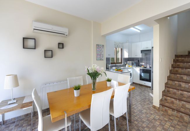 Villa in Protaras - Protaras Fig Tree Bay Villa Buena Vista Villa in Protaras - Protaras Fig Tree Bay Villa Buena Vista