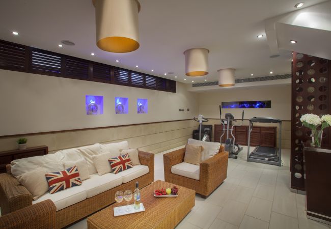 Villa in Protaras - Protaras Fig Tree Bay Seafront Villa Infinite Aretousa Villa in Protaras - Protaras Fig Tree Bay Seafront Villa Infinite Aretousa