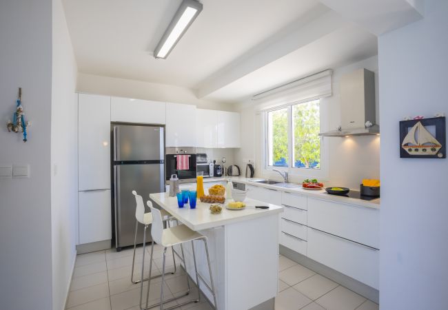 Villa in Protaras - Protaras Seafront Villa Sirina Pearl Villa in Protaras - Protaras Seafront Villa Sirina Pearl