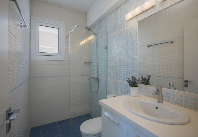 Villa in Protaras - Protaras Seafront Villa Sirina Pearl Villa in Protaras - Protaras Seafront Villa Sirina Pearl