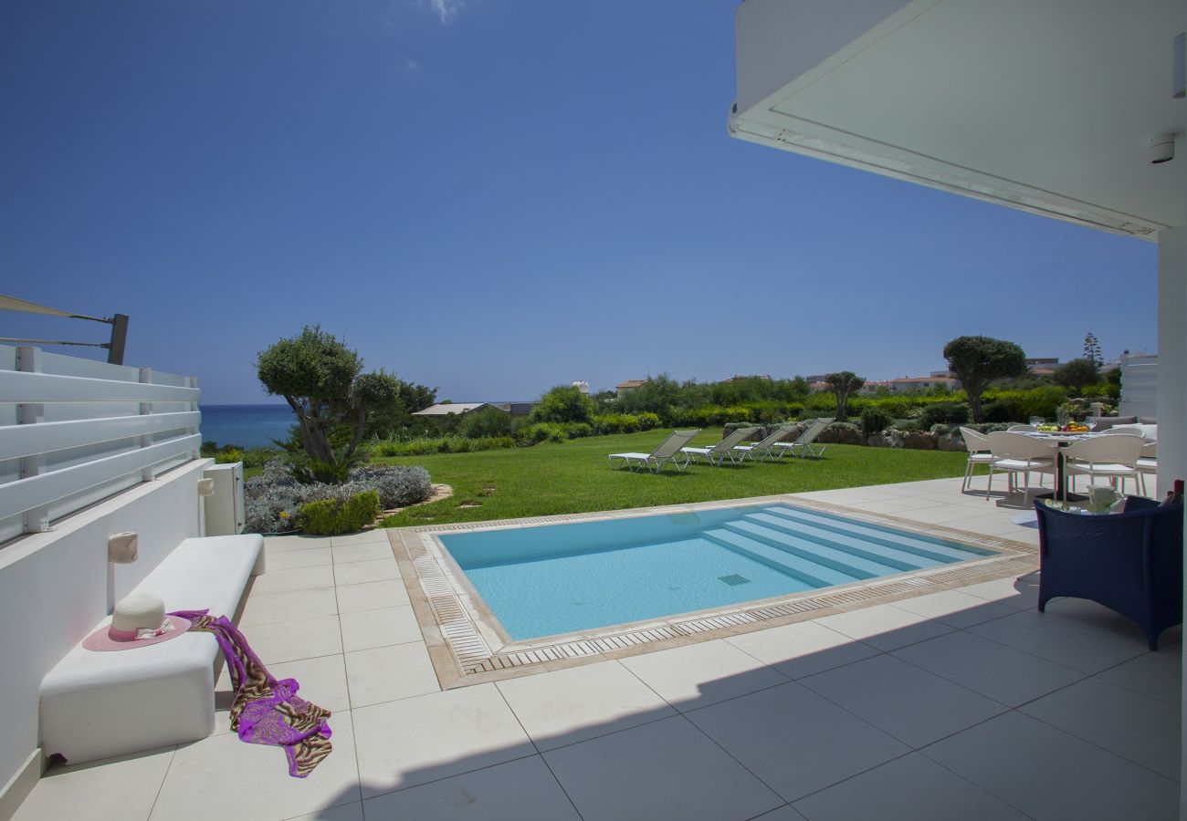 Villa in Protaras - Protaras Sirina Seafront Villa With Sea View