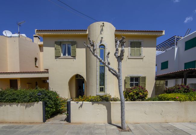 Villa in Protaras - Protaras Sirina Waterfront Villa Villa in Protaras - Protaras Sirina Waterfront Villa