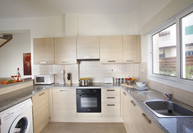 Villa in Protaras - Protaras Villa Elise Near Fig Tree Bay Beach Villa in Protaras - Protaras Villa Elise Near Fig Tree Bay Beach