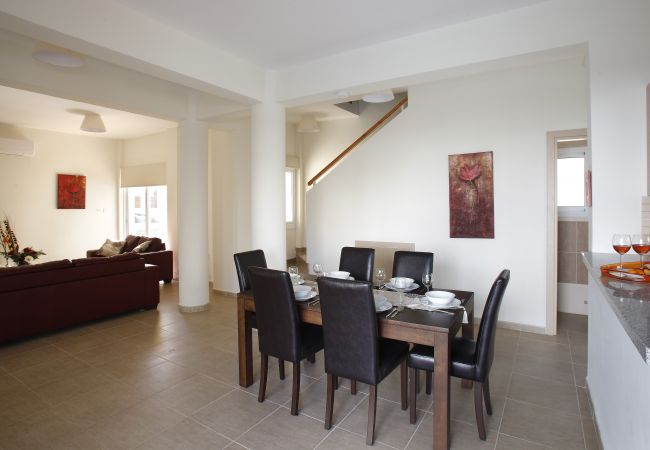 Villa in Protaras - Protaras Villa Elise Near Fig Tree Bay Beach Villa in Protaras - Protaras Villa Elise Near Fig Tree Bay Beach