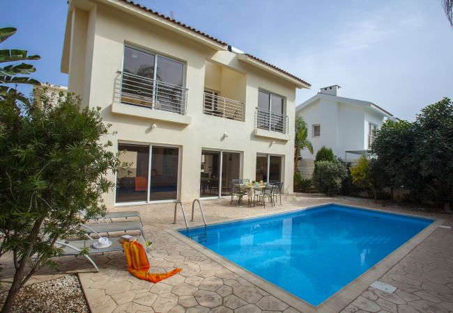 Villa/Dettached house in Protaras - Protaras Villa Cliantha Near Fig Tree Bay Beach