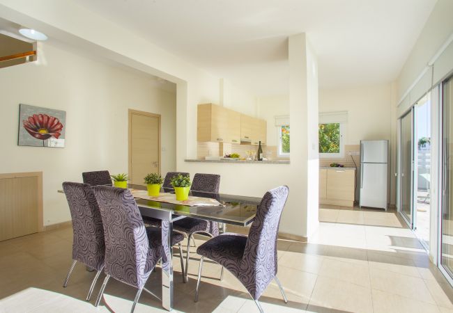 Villa in Protaras - Protaras Fig Tree Bay Villa Theodora 8 Villa in Protaras - Protaras Fig Tree Bay Villa Theodora 8