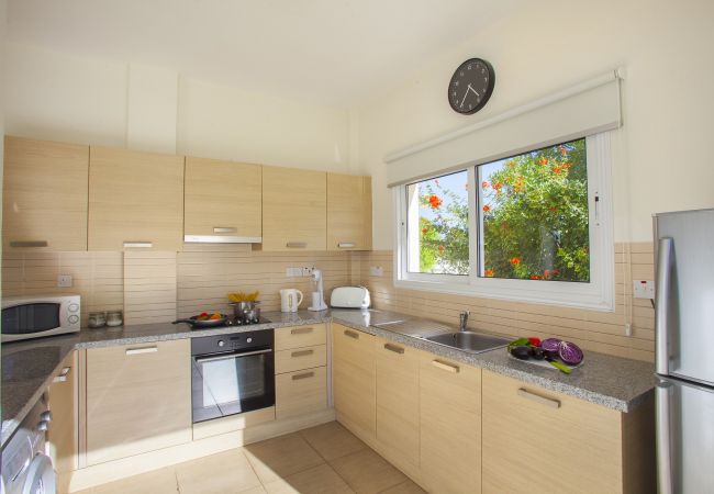 Villa in Protaras - Protaras Fig Tree Bay Villa Theodora 8 Villa in Protaras - Protaras Fig Tree Bay Villa Theodora 8