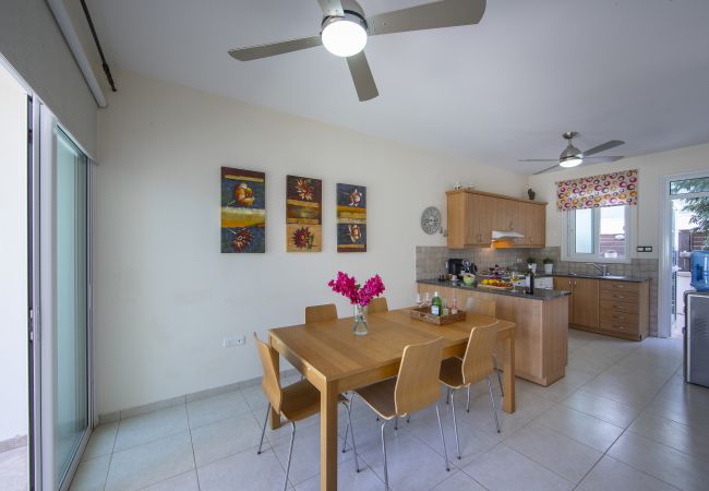 Villa in Protaras - Protaras Villa Marilia Near Fig Tree Bay Beach Villa in Protaras - Protaras Villa Marilia Near Fig Tree Bay Beach