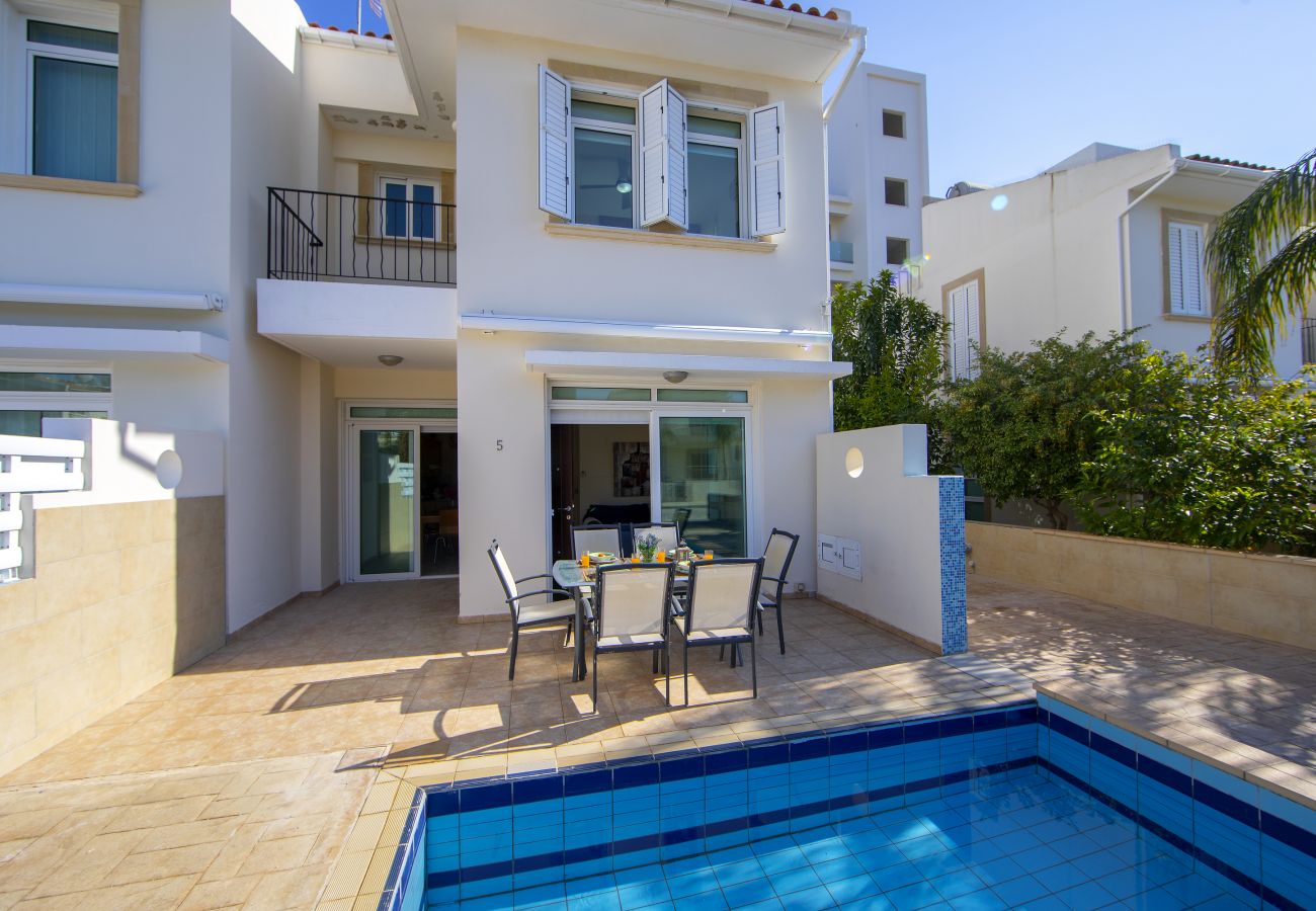 Villa in Protaras - Protaras Villa Marilia Near Fig Tree Bay Beach