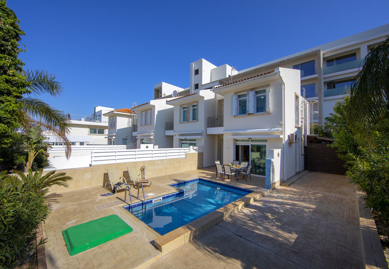 Villa in Protaras - Protaras Villa Marilia Near Fig Tree Bay Beach