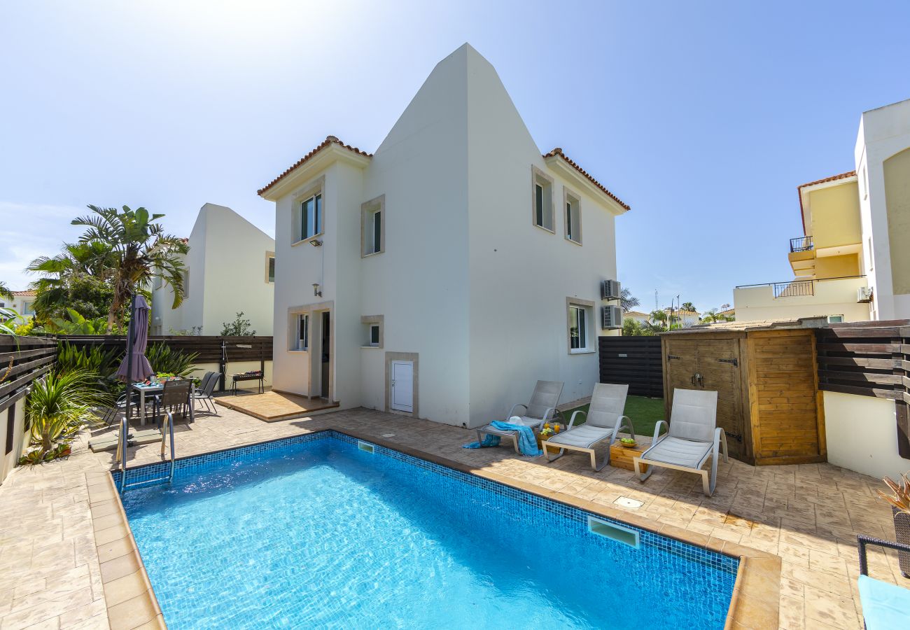 Villa in Protaras - Protaras Villa Kochili Near The Beach