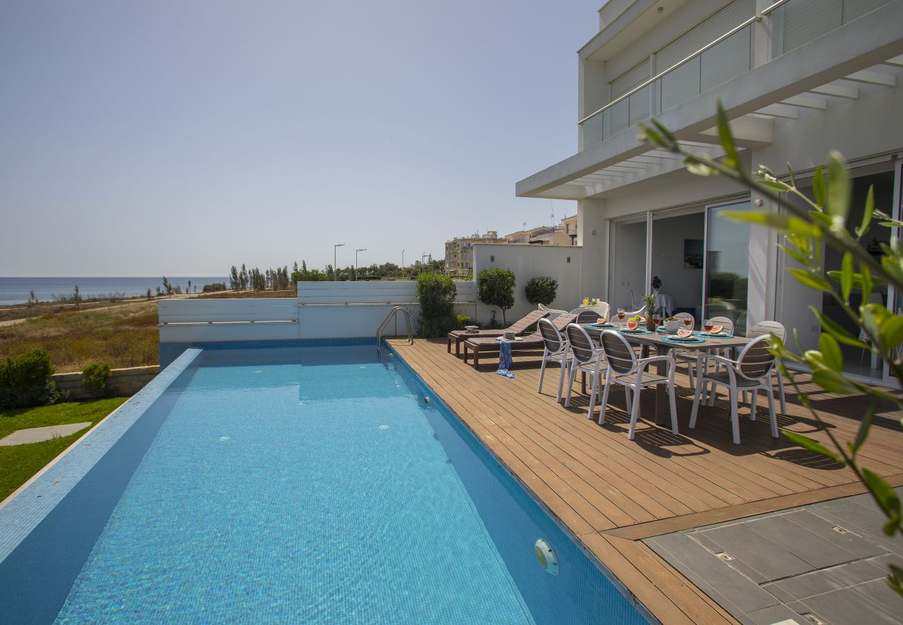 Villa in Protaras - Protaras Villa Eponine With Sea View