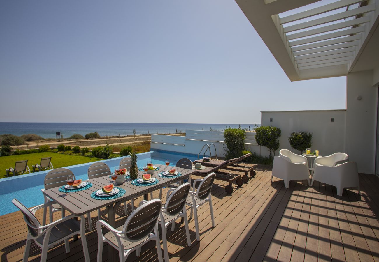 Villa in Protaras - Protaras Villa Eponine With Sea View