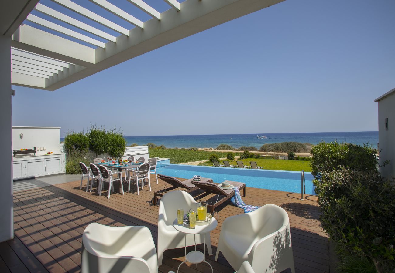 Villa in Protaras - Protaras Villa Eponine With Sea View
