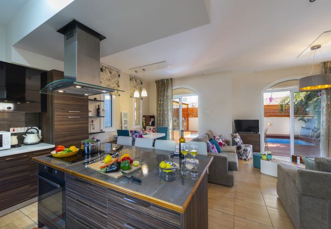 Villa in Protaras - Protaras Villa Rocco Near The Beach Villa in Protaras - Protaras Villa Rocco Near The Beach