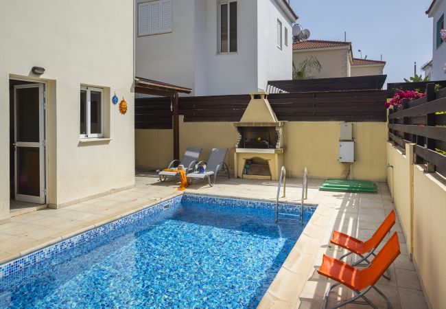 Villa in Protaras - Protaras Villa Amber Min Walk To The Beach