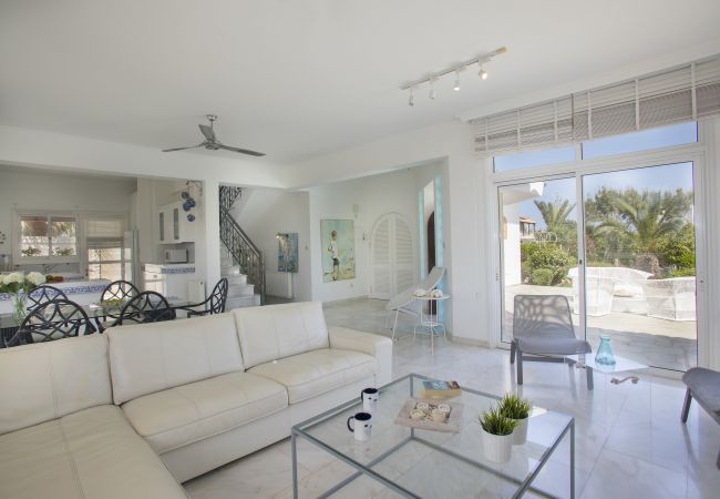 Villa in Protaras - Villa Mazeri Near Protaras And Ayia Napa Villa in Protaras - Villa Mazeri Near Protaras And Ayia Napa