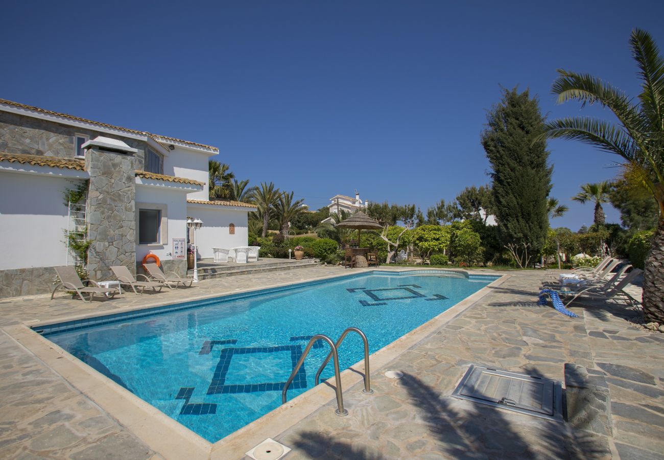 Villa in Protaras - Villa Mazeri Near Protaras And Ayia Napa