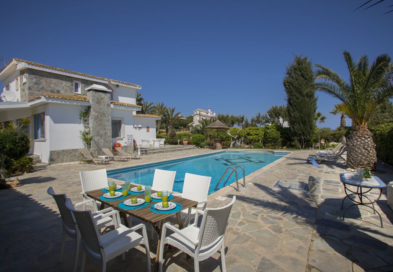 Villa in Protaras - Villa Mazeri Near Protaras And Ayia Napa