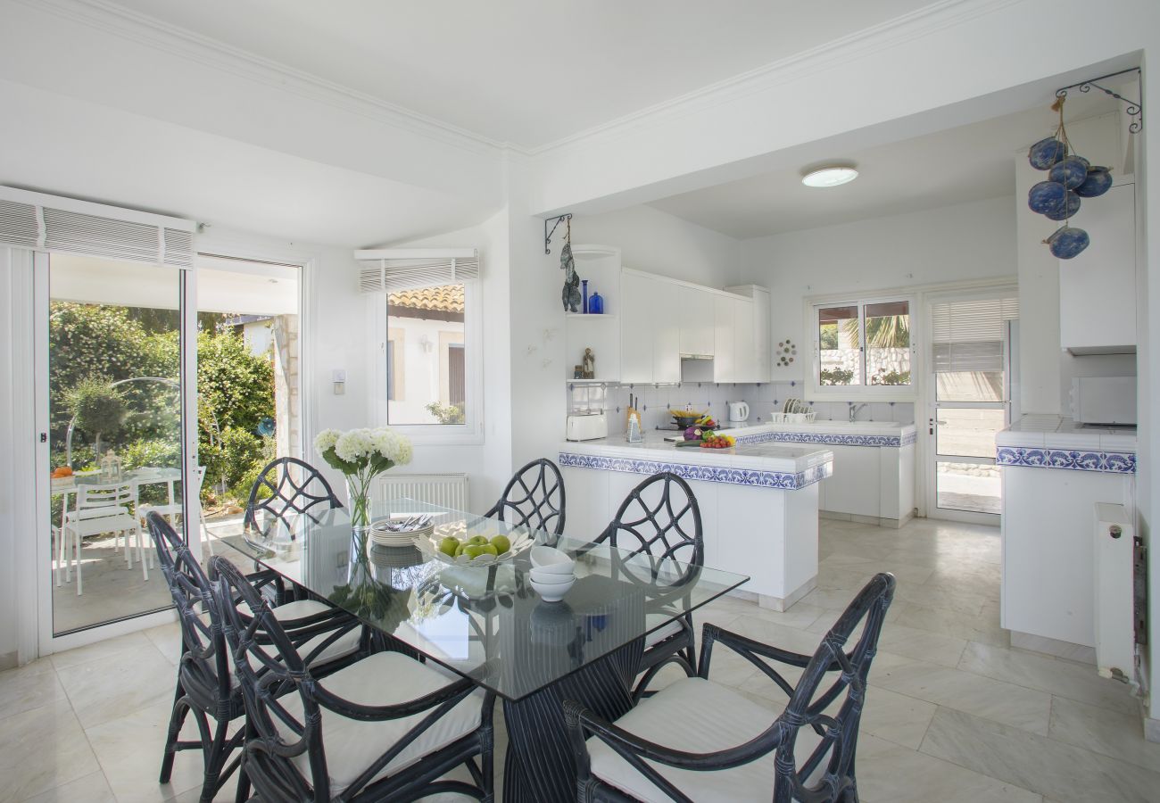 Villa in Protaras - Villa Mazeri Near Protaras And Ayia Napa