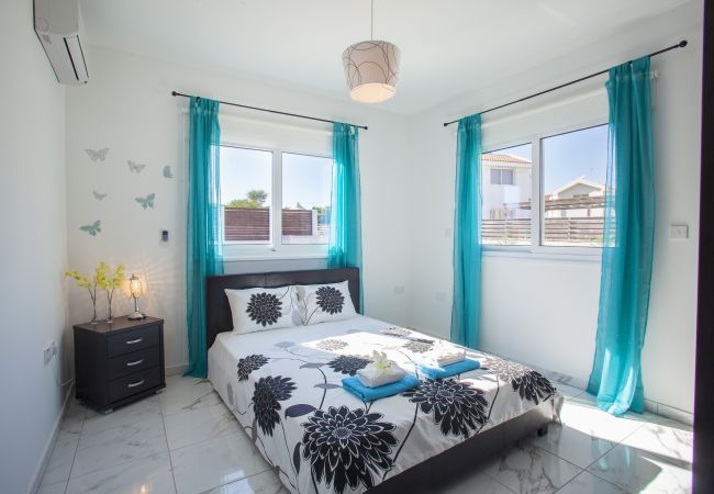 Villa in Protaras - Protaras Villa Hollywood Near To The Centre Villa in Protaras - Protaras Villa Hollywood Near To The Centre