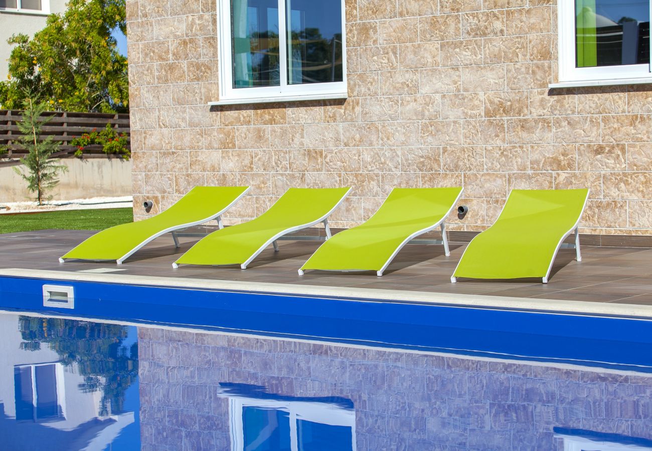 Villa in Protaras - Protaras Villa Hollywood Near To The Centre