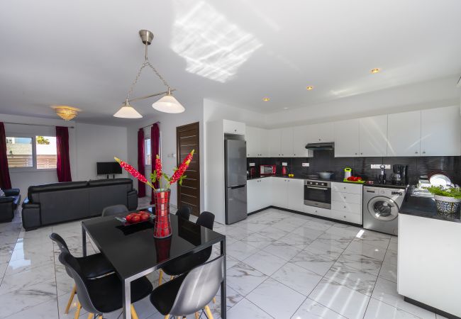 Villa in Protaras - Protaras Villa Golden Dream Near To The Centre Villa in Protaras - Protaras Villa Golden Dream Near To The Centre