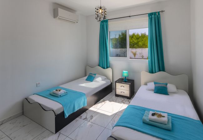 Villa in Protaras - Protaras Villa Golden Dream Near To The Centre Villa in Protaras - Protaras Villa Golden Dream Near To The Centre