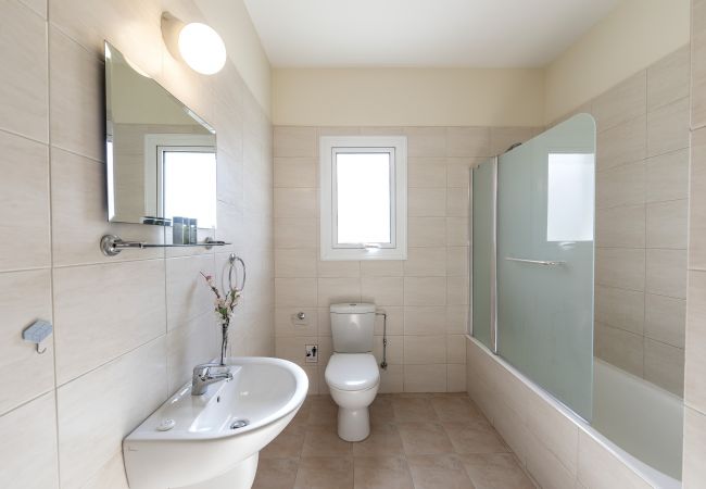 Villa in Protaras - Protaras Villa Galleria Sunset Villa in Protaras - Protaras Villa Galleria Sunset