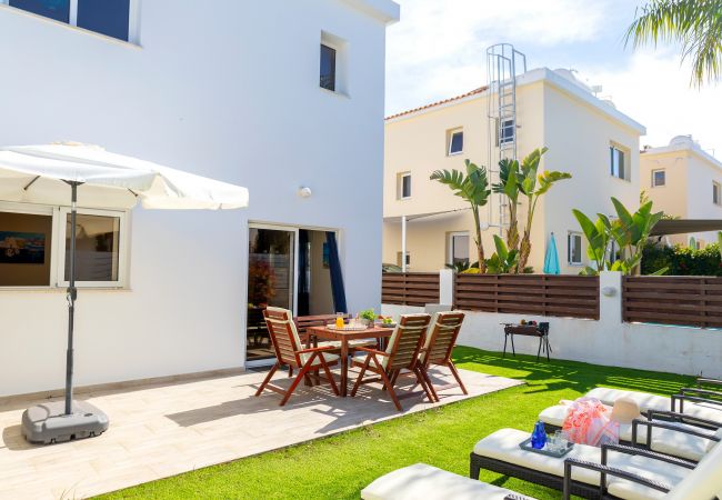 Villa in Protaras - Protaras Villa Galleria Sunset Villa in Protaras - Protaras Villa Galleria Sunset