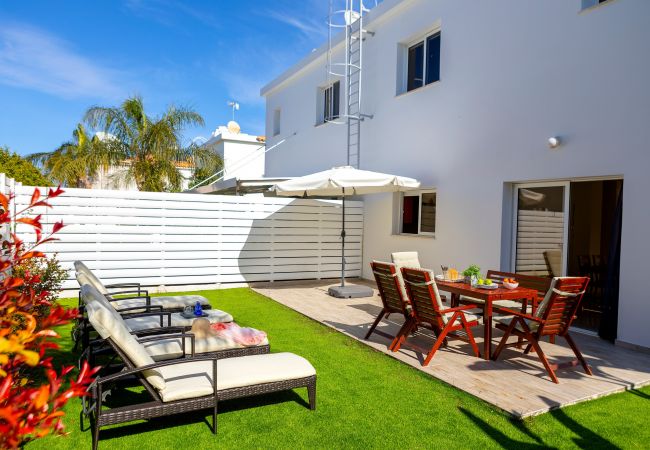 Villa in Protaras - Protaras Villa Galleria Sunset Villa in Protaras - Protaras Villa Galleria Sunset