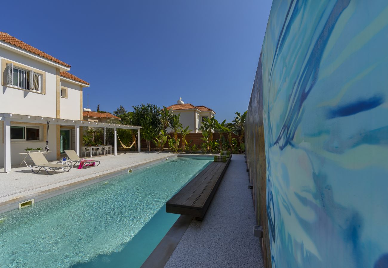 Villa in Protaras - Protaras Villa Nefeli Near Fig Tree Bay