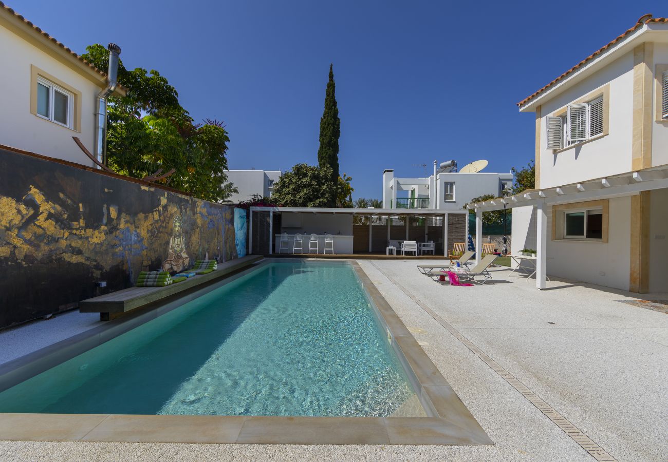 Villa in Protaras - Protaras Villa Nefeli Near Fig Tree Bay