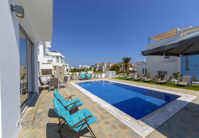 Villa/Dettached house in Protaras - Protaras Seaview Villa Mylos 9