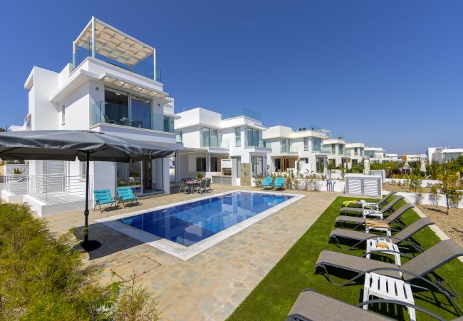 Villa in Protaras - Protaras Seaview Villa Mylos 9